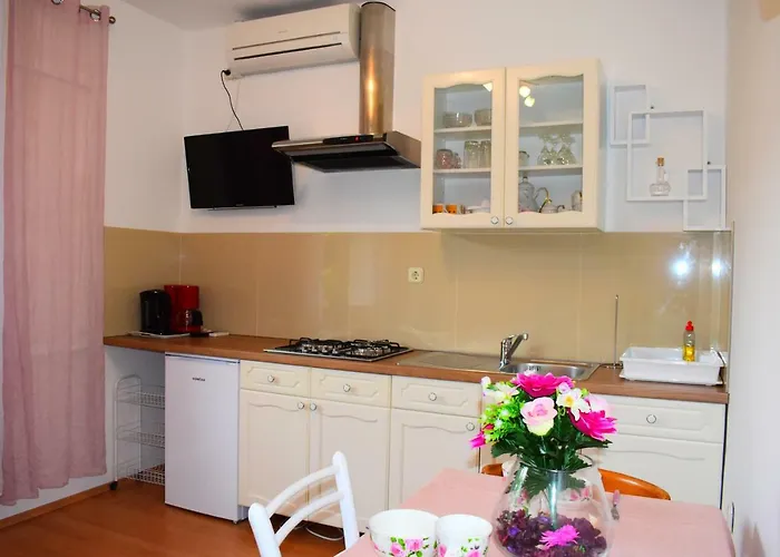 Lavandula Lägenhet *